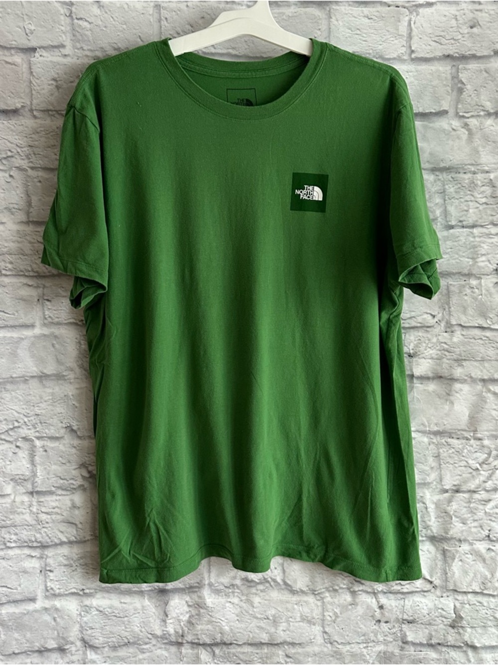 PREOWNED THE NORTH FACE MENS GREEN SHORT SLEEVE TSHIRT XL